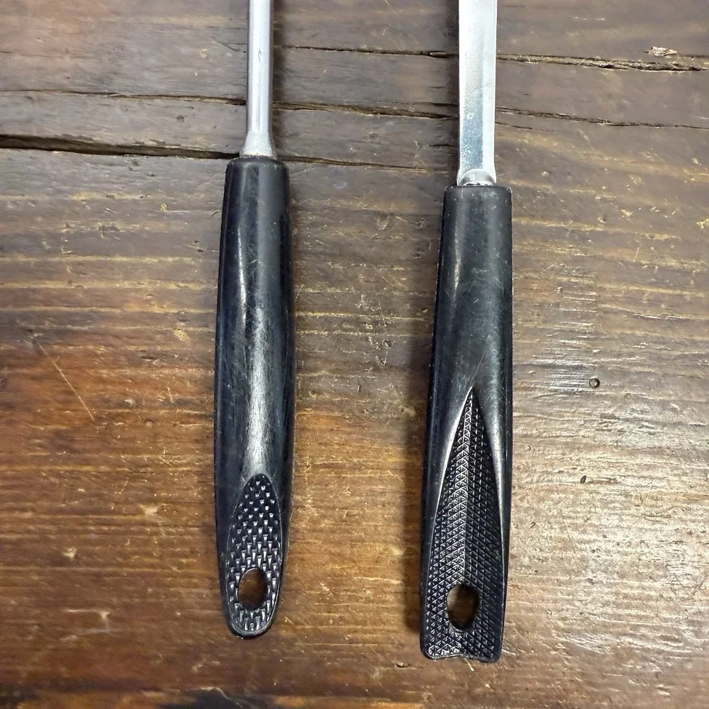 VNTG Ekco Flint Utensils Black Riveted Handles Stainless Steel Spoon Fork USA‎